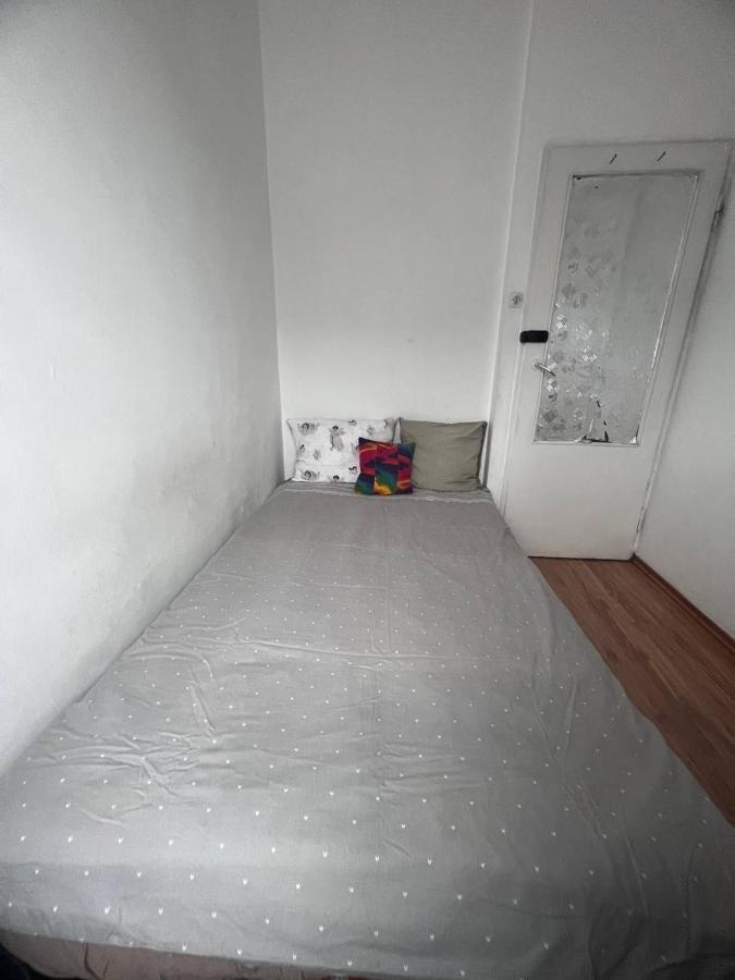 Grzybowska Rooms Varşovia Exterior foto