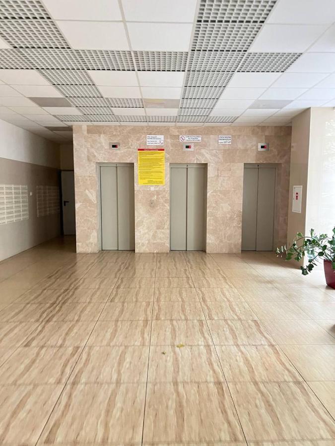 Grzybowska Rooms Varşovia Exterior foto